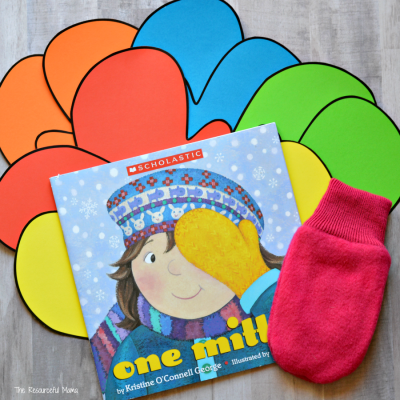 These two activities are a fun way for young children to act out and extend the story One Mitten. toddler | preschooler | kindergarten | winter activities | indoor activities | matching