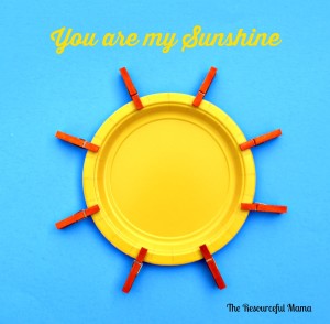 This sun is so easy and fun to make! You need a small paper plate, mini clothespins, and markers. 