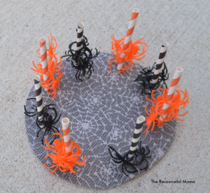This spider stacking activity is perfect for preschoolers.