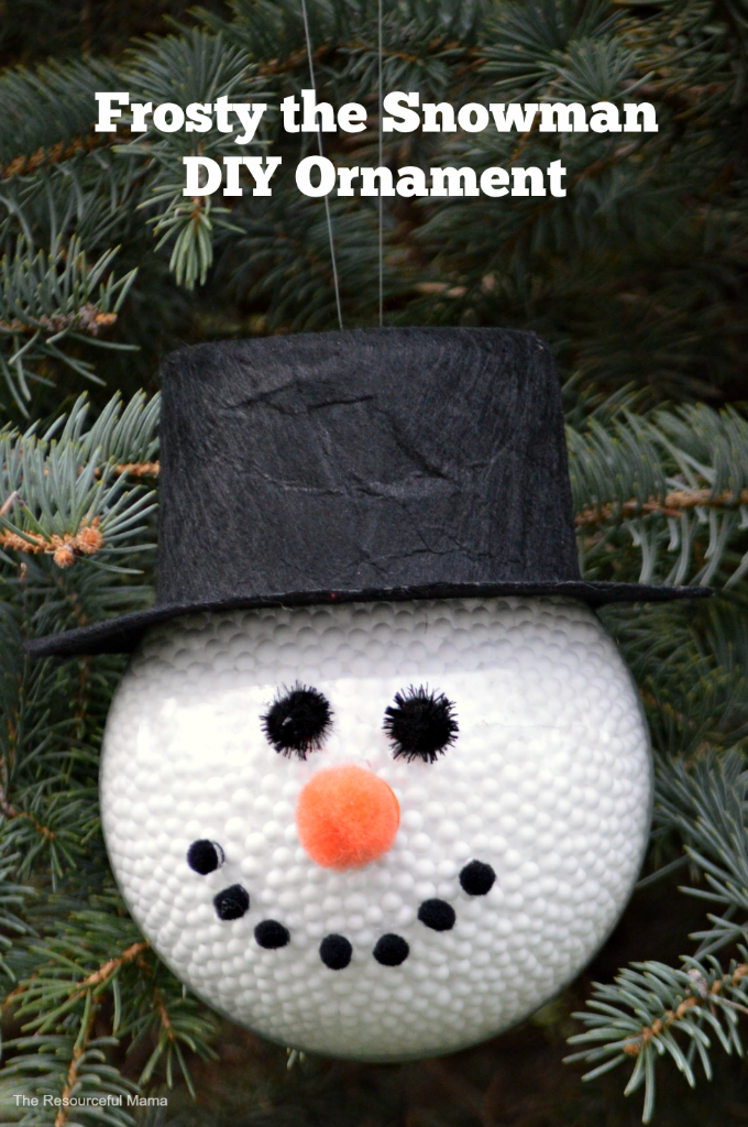 DIY Frosty the Snowman Christmas ornament. Great adult or kid made ornament.