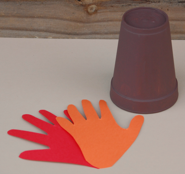 Flat Clothespin Turkey Kid Craft - The Resourceful Mama