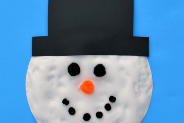 Kid love the fluffy texture diy puffy paint gives this paper plate snowman kid craft.