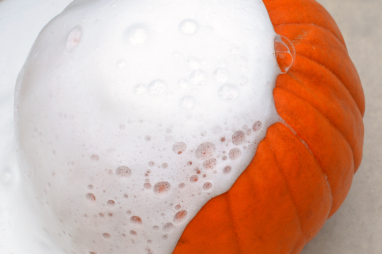 Kids will love watching as chemicals react and fizz over the sides of this pumpkin volcano, a fun and classic science experiment with a fall twist. Fall | Halloween | Pumpkins | Science | STEM