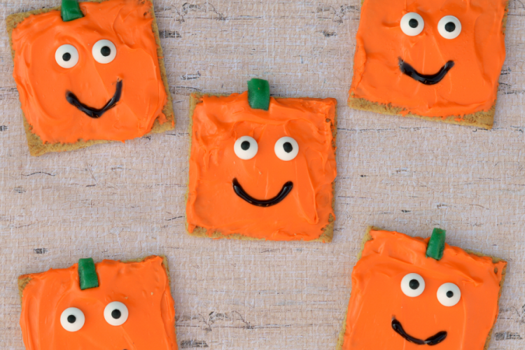 These super simple and yummy pumpkin snacks are inspired by The Legend of Spookley the Square Pumpkin. They make a great Halloween and fall themed snack.