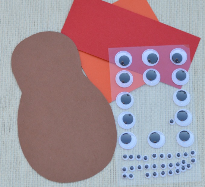 Flat Clothespin Turkey Kid Craft - The Resourceful Mama