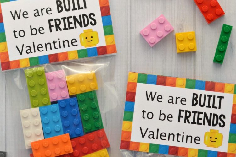 Your Lego loving kids are going to love giving their friends and classmates these Lego Valentine Cards and little sack of Legos for Valentine's Day.