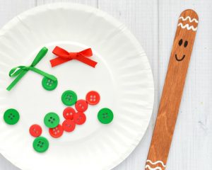 Transform basic craft sticks into this super cute gingerbread man ornament for your Christmas tree. 