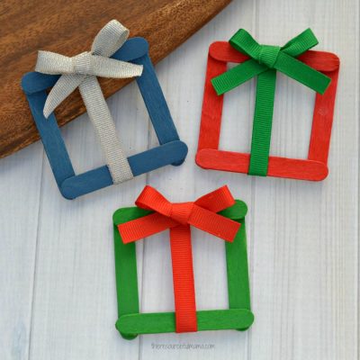 Turn your mini craft sticks into adorable little Christmas gifts ornaments for your Christmas tree.
